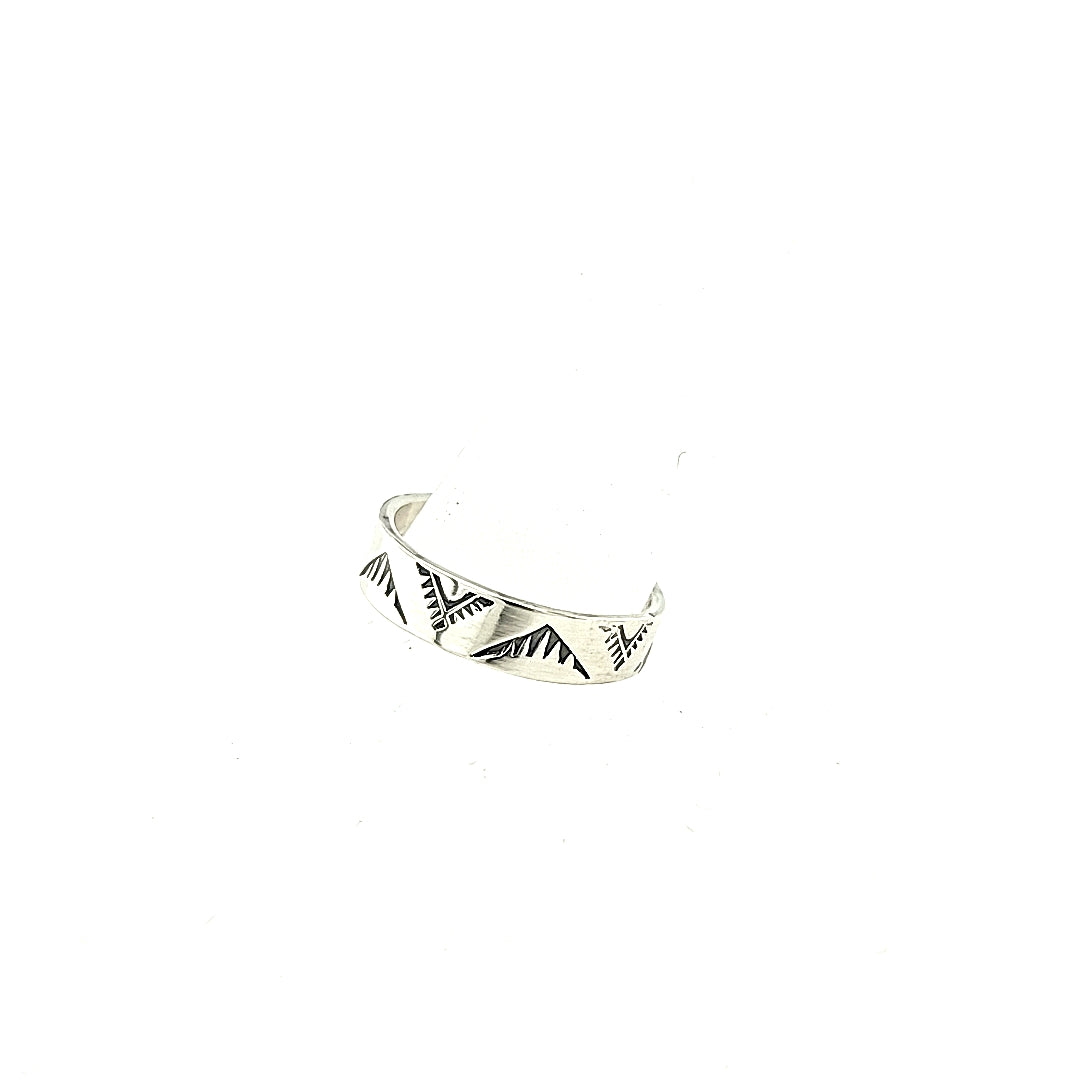 Mountain Peak Ring size 11.5
