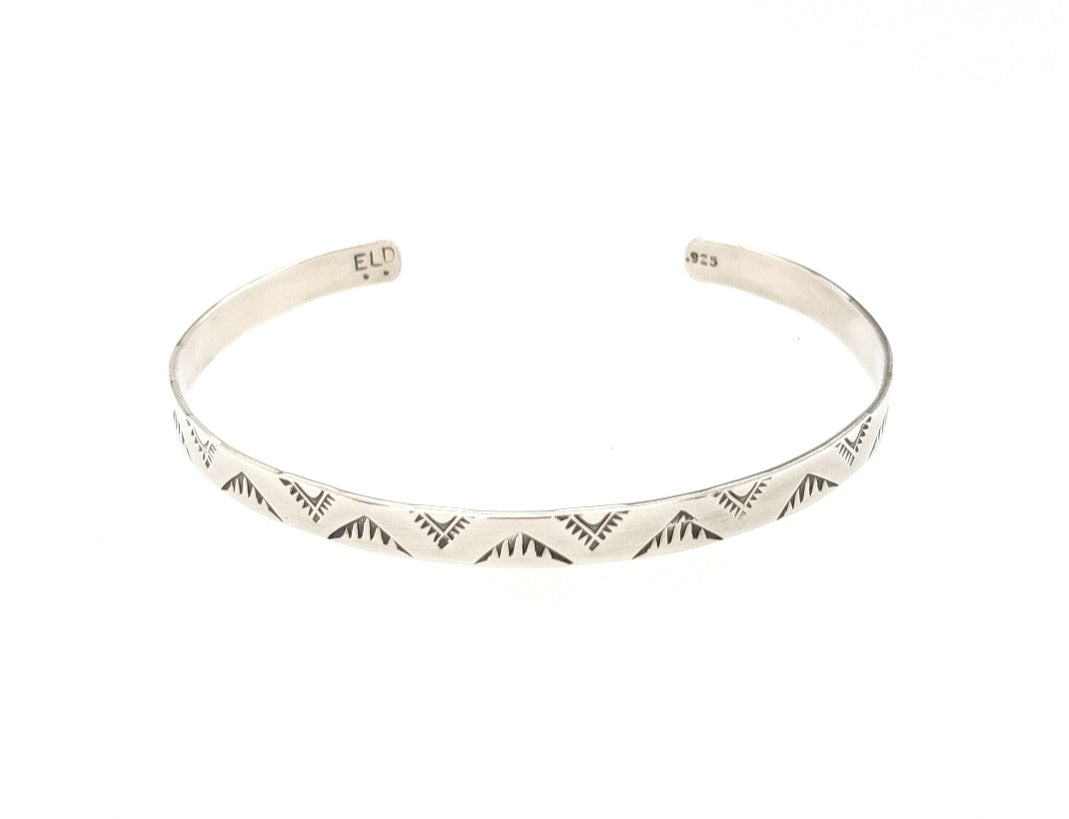 Mountain Peak Cuff size 5.75