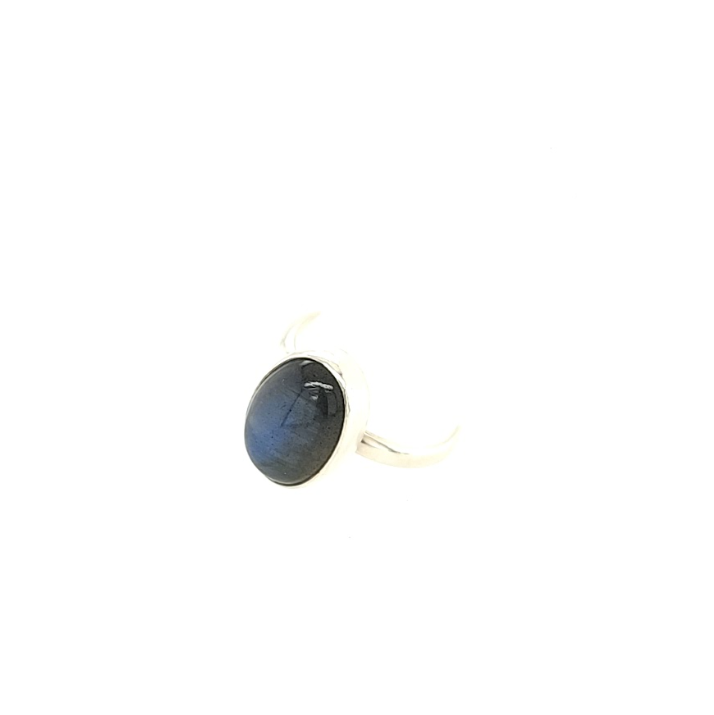 Oval Labradorite Ring